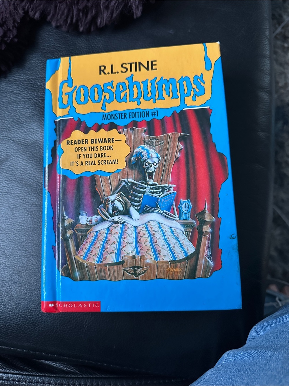 R.L. Stine Goosebumps Monster Edition #1 - Bright Blue Cover